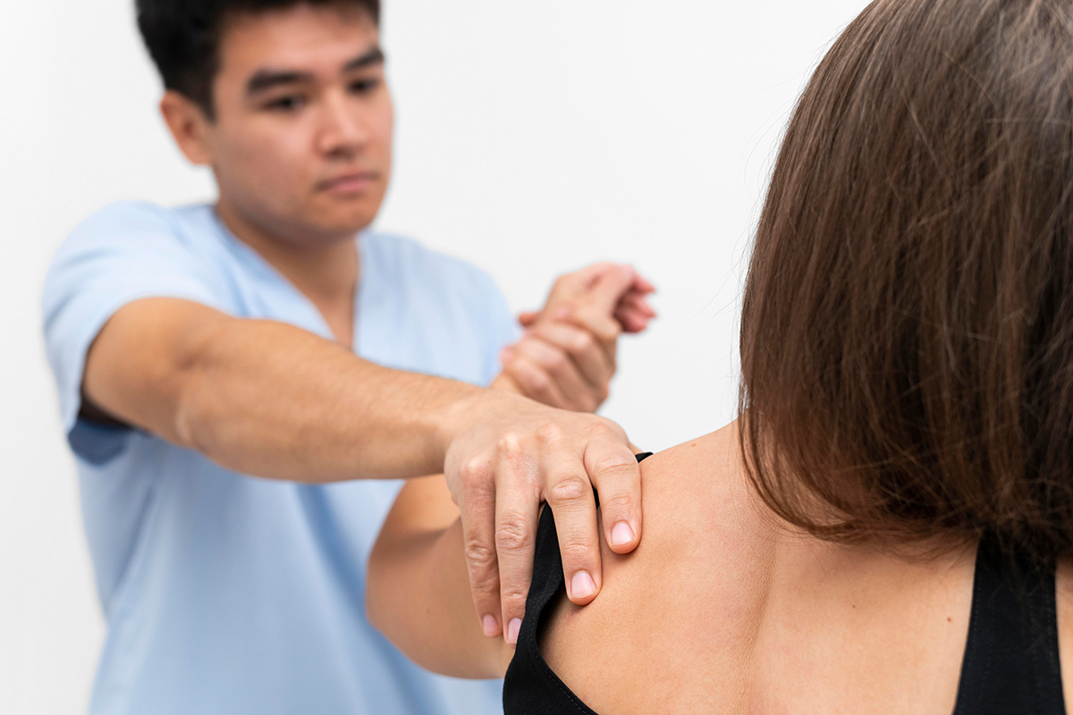 Top Alternative Treatments for Shoulder Pain