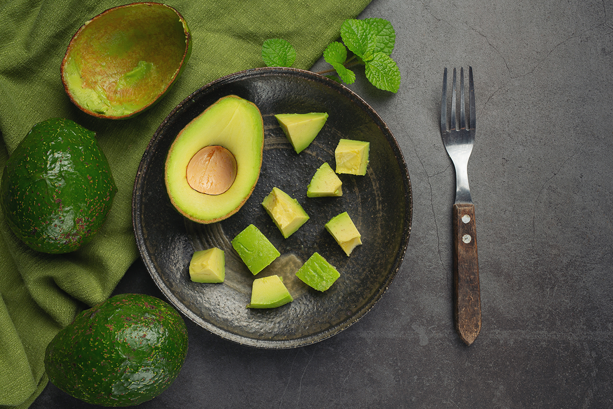 avocados-in-plate