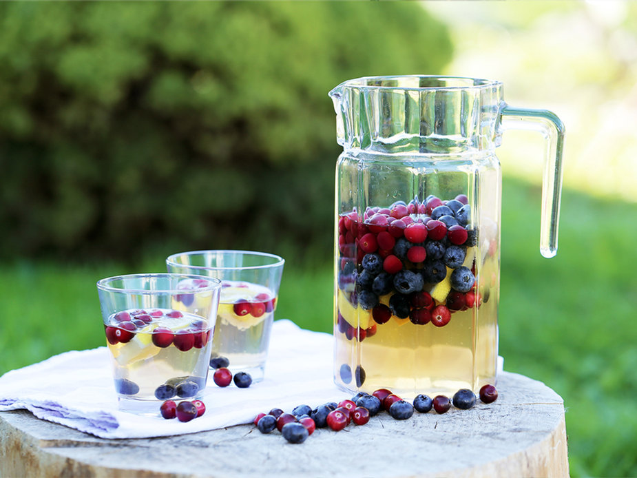 Berry and lime infused water
